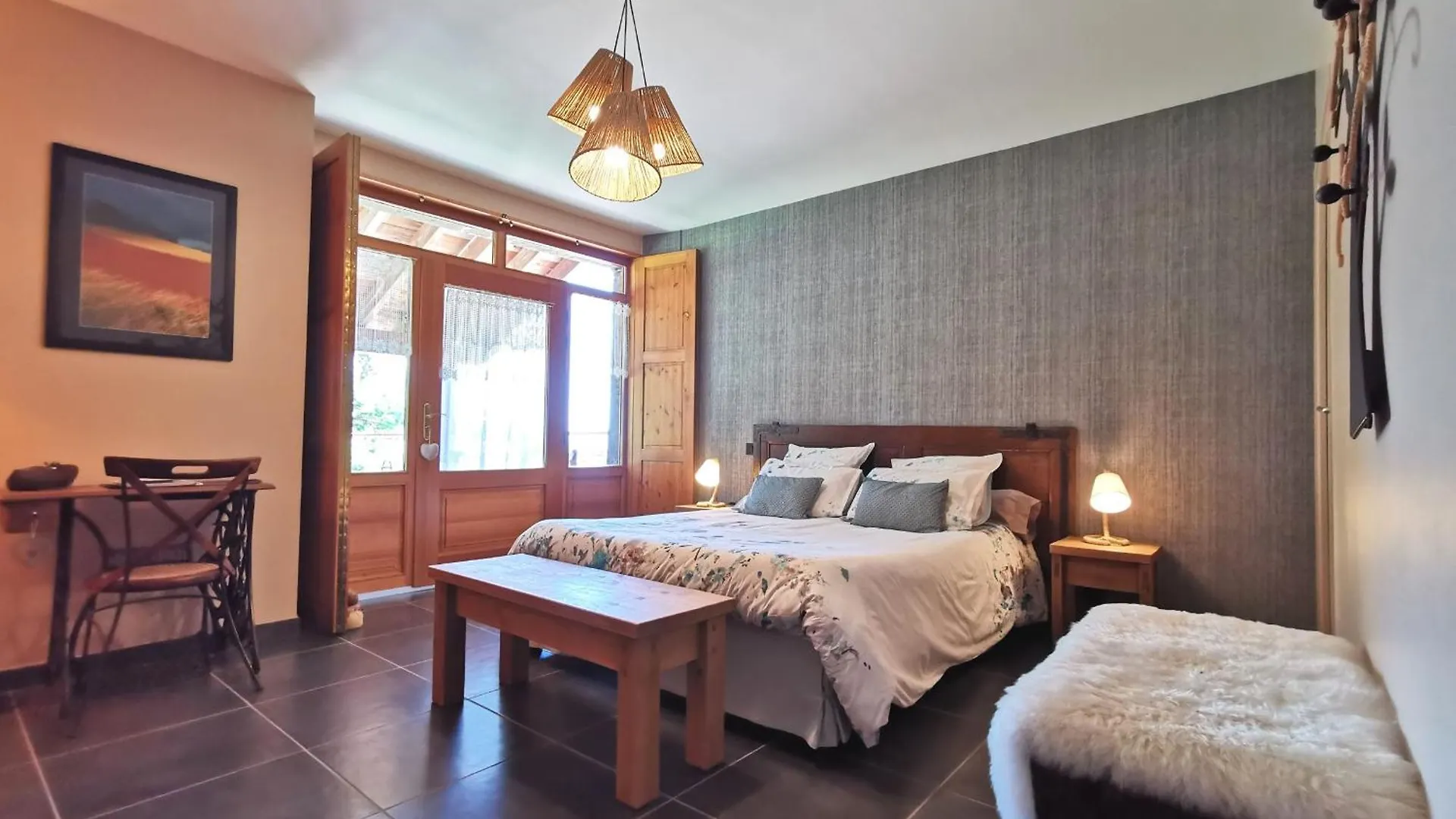 Chambre Confortable Avec Wi-Fi, Parking Et Espace Bien-Etre Inclus - Fr-1-582-485 Saint-Privat-d'Allier 0*,  France