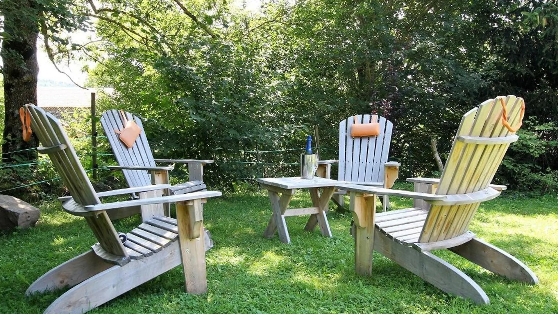 Bed & Breakfast Chambre Confortable Avec Wi-Fi, Parking Et Espace Bien-Etre Inclus - Fr-1-582-485 Saint-Privat-d'Allier