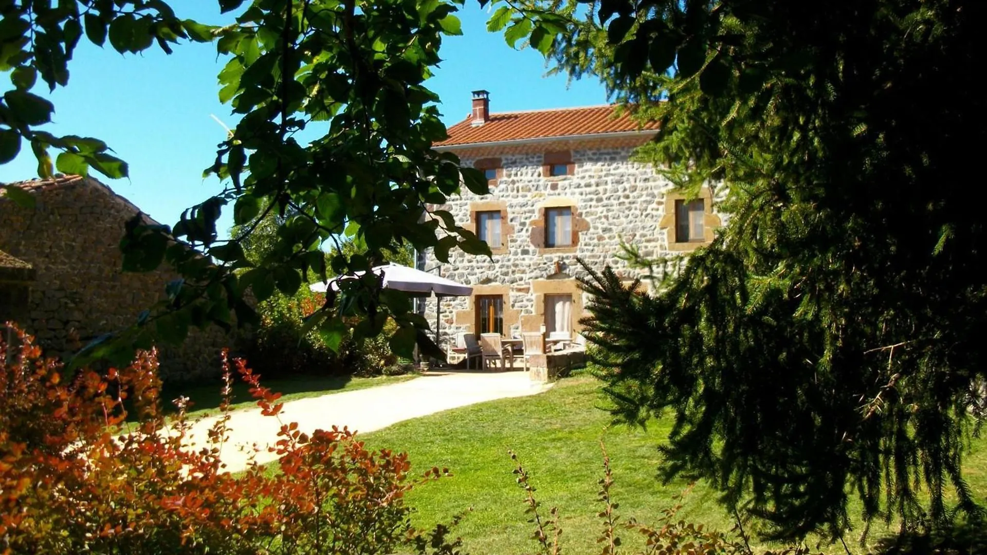 Chambre Confortable Avec Wi-Fi, Parking Et Espace Bien-Etre Inclus - Fr-1-582-485 Saint-Privat-d'Allier France