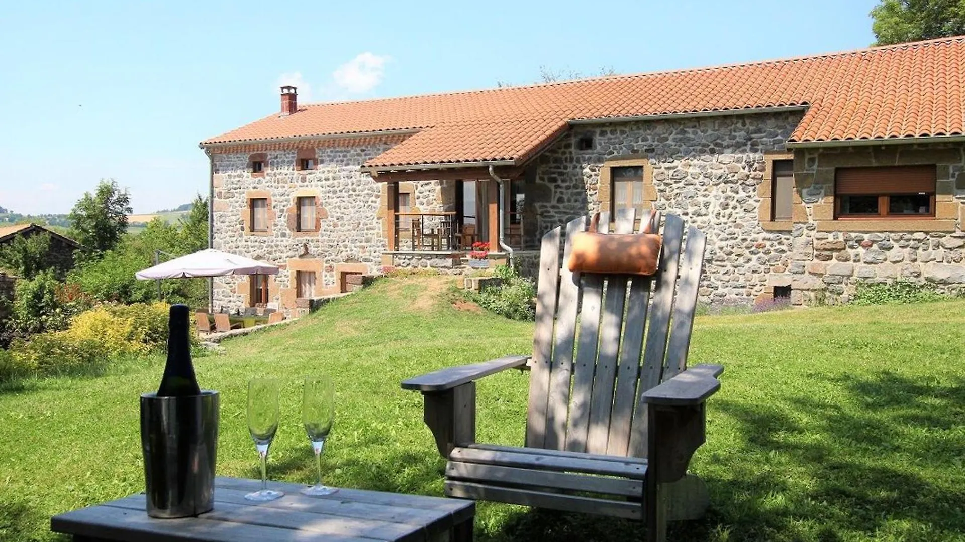 Chambre Confortable Avec Wi-Fi, Parking Et Espace Bien-Etre Inclus - Fr-1-582-485 Saint-Privat-d'Allier France